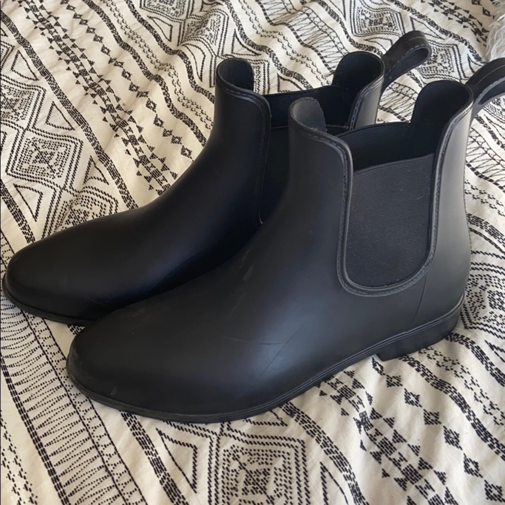 Rain boots